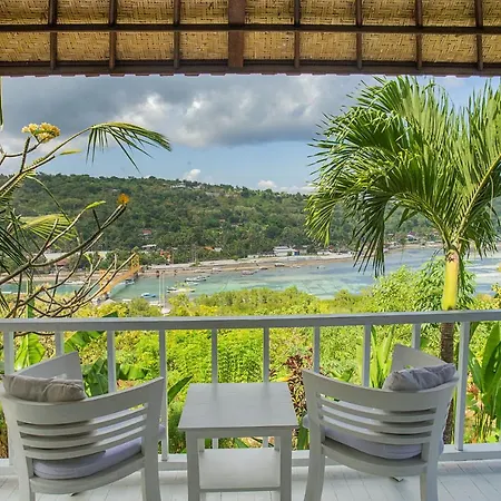 Stardust Villas Nusa Lembongan Exterior photo